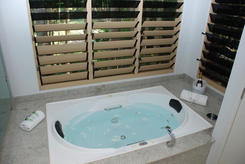 Sanctuary Palm Cove - C Tourism 15