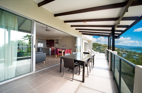 Whitsunday Reflections - C Tourism 2