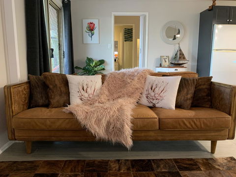 Bed & Breakfast 1 Bedroom Guest House - C Tourism 26