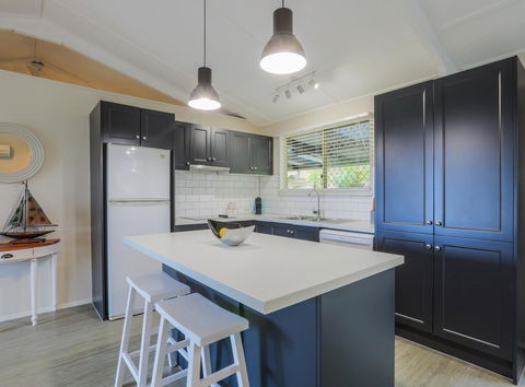 Bed & Breakfast 1 Bedroom Guest House - C Tourism 15