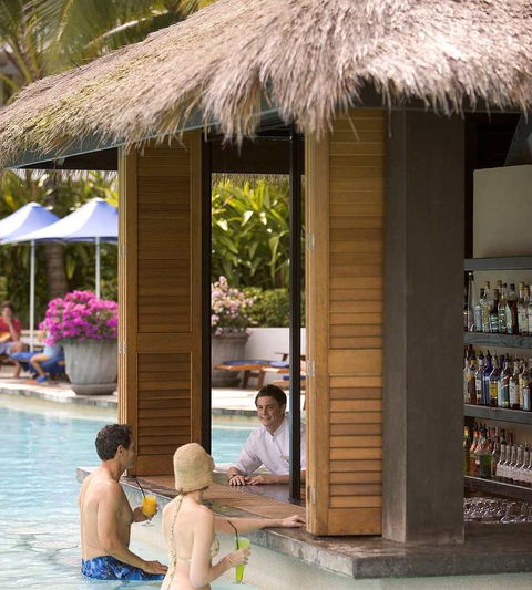 Palm Cove Paradise - Couples Spa Beach Getaway - C Tourism 21