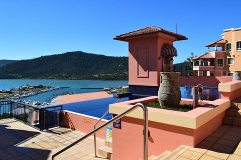 Martinique Whitsunday Resort - C Tourism 30