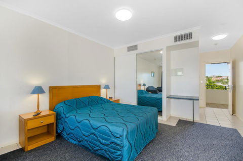 Madison Ocean Breeze Apartments - C Tourism 9