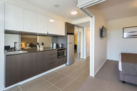 Empire Apartment Hotel Rockhampton - C Tourism 19