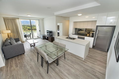Empire Apartment Hotel Rockhampton - C Tourism 18