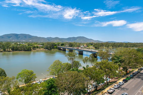 Empire Apartment Hotel Rockhampton - C Tourism 36