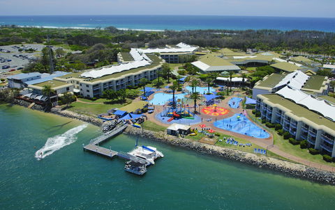 Sea World Resort - C Tourism 0