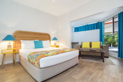 Port Douglas Motel - C Tourism 32