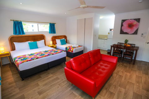 Port Douglas Motel - C Tourism 2