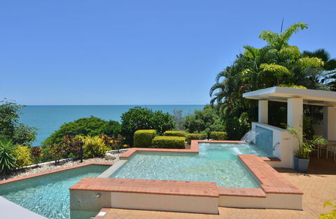 Bellevue At Trinity Beach - C Tourism 4