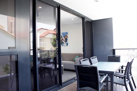 Synergy Broadbeach - Official - C Tourism 22