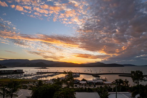 Sunlit Waters Studio Apartments - C Tourism 16