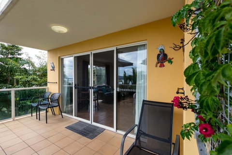 Sunlit Waters Studio Apartments - C Tourism 32