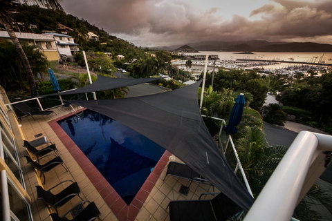 Sunlit Waters Studio Apartments - C Tourism 3