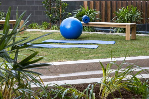 Boardwalk Burleigh Beach - Official - C Tourism 32