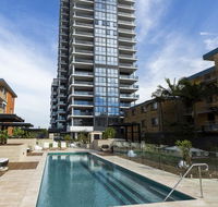 Boardwalk Burleigh Beach - Official - C Tourism