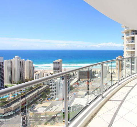 Beach Stay - Ocean & Riverview Resort Chevron Renaissance Central Surfers Paradise - C Tourism 0