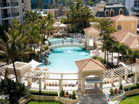 Beach Stay - Ocean & Riverview Resort Chevron Renaissance Central Surfers Paradise - C Tourism 21