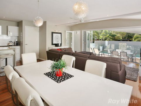 Beach House On Tradewinds Avenue - C Tourism 5