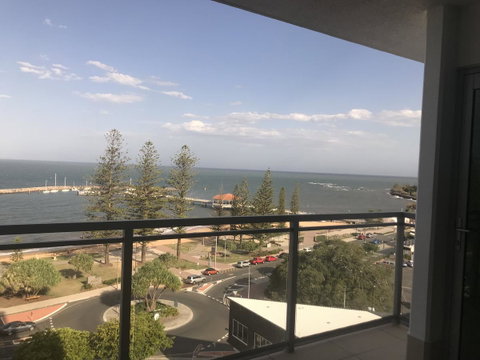 Proximity Waterfront Apartments - C Tourism 4