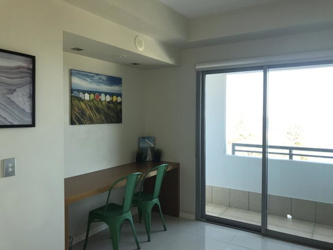 Proximity Waterfront Apartments - C Tourism 18