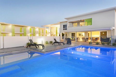 Mackay Oceanside Central Hotel Official - C Tourism 3
