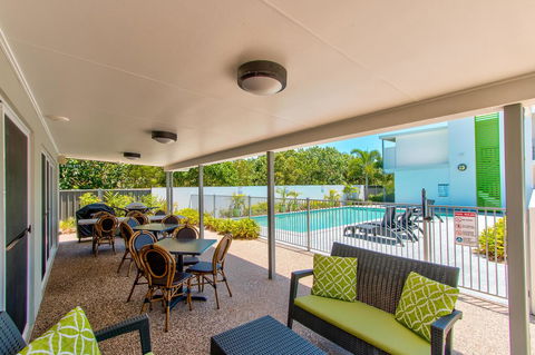 Mackay Oceanside Central Hotel Official - C Tourism 17