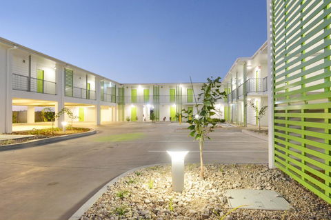Mackay Oceanside Central Hotel Official - C Tourism 20