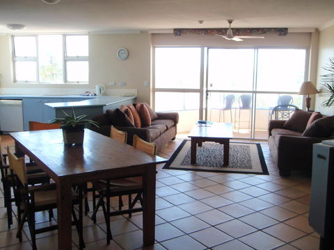 Grosvenor Beachfront Apartments Surfers Paradise - C Tourism 22
