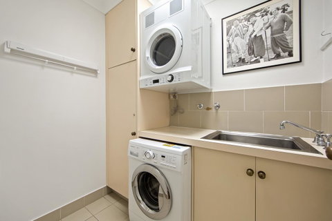 Montipora Unit 3 - In The Heart Of Airlie, Wi-fi And Netflix - C Tourism 9