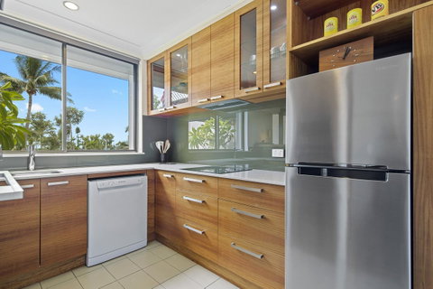 Montipora Unit 3 - In The Heart Of Airlie, Wi-fi And Netflix - C Tourism 5