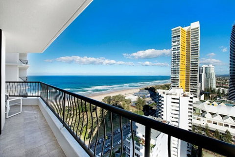 ULTIQA Beach Haven On Broadbeach - C Tourism 12