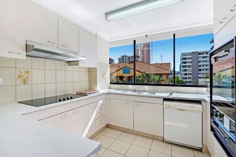 ULTIQA Beach Haven On Broadbeach - C Tourism 41