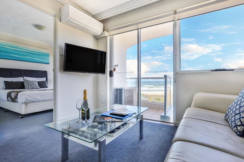 Regency On The Beach - C Tourism 4