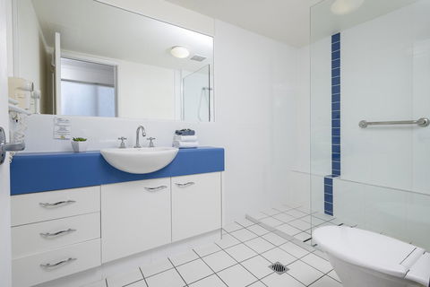 Belaire Place Motel Apartments - C Tourism 10