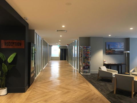 Woodroffe Hotel - C Tourism 6