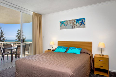 Kirra Beach Apartments - C Tourism 25