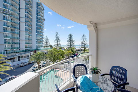 Kirra Beach Apartments - C Tourism 16