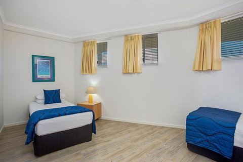 Kirra Beach Apartments - C Tourism 17