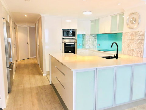 Kirra Beach Apartments - C Tourism 1