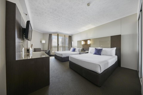 Novotel Surfers Paradise - C Tourism 15