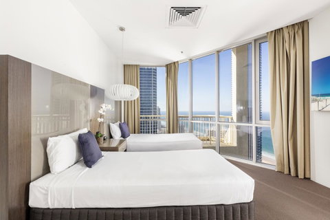 Novotel Surfers Paradise - C Tourism 2