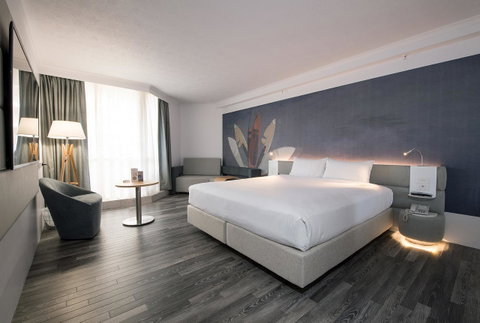 Novotel Surfers Paradise - C Tourism 9