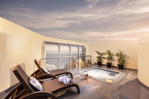 Novotel Surfers Paradise - C Tourism 1
