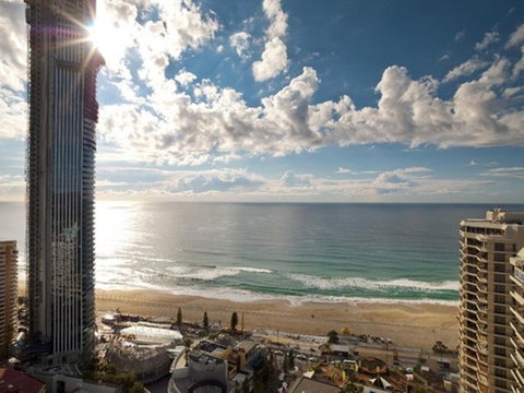Novotel Surfers Paradise - C Tourism 35