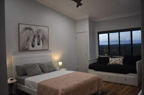 Ironbark House - C Tourism 1