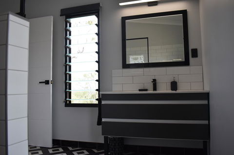 Ironbark House - C Tourism 26