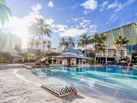 Novotel Cairns Oasis Resort - C Tourism 0