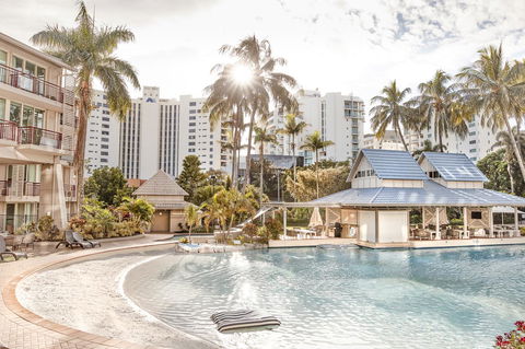 Novotel Cairns Oasis Resort - C Tourism 1