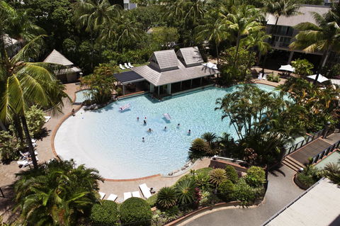 Novotel Cairns Oasis Resort - C Tourism 37